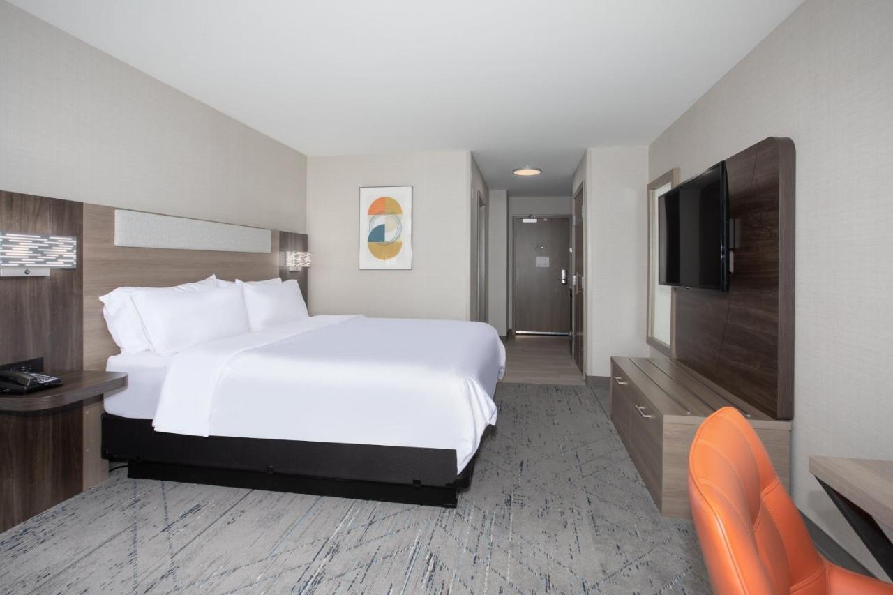 Hotel Express And By Ihg Helena